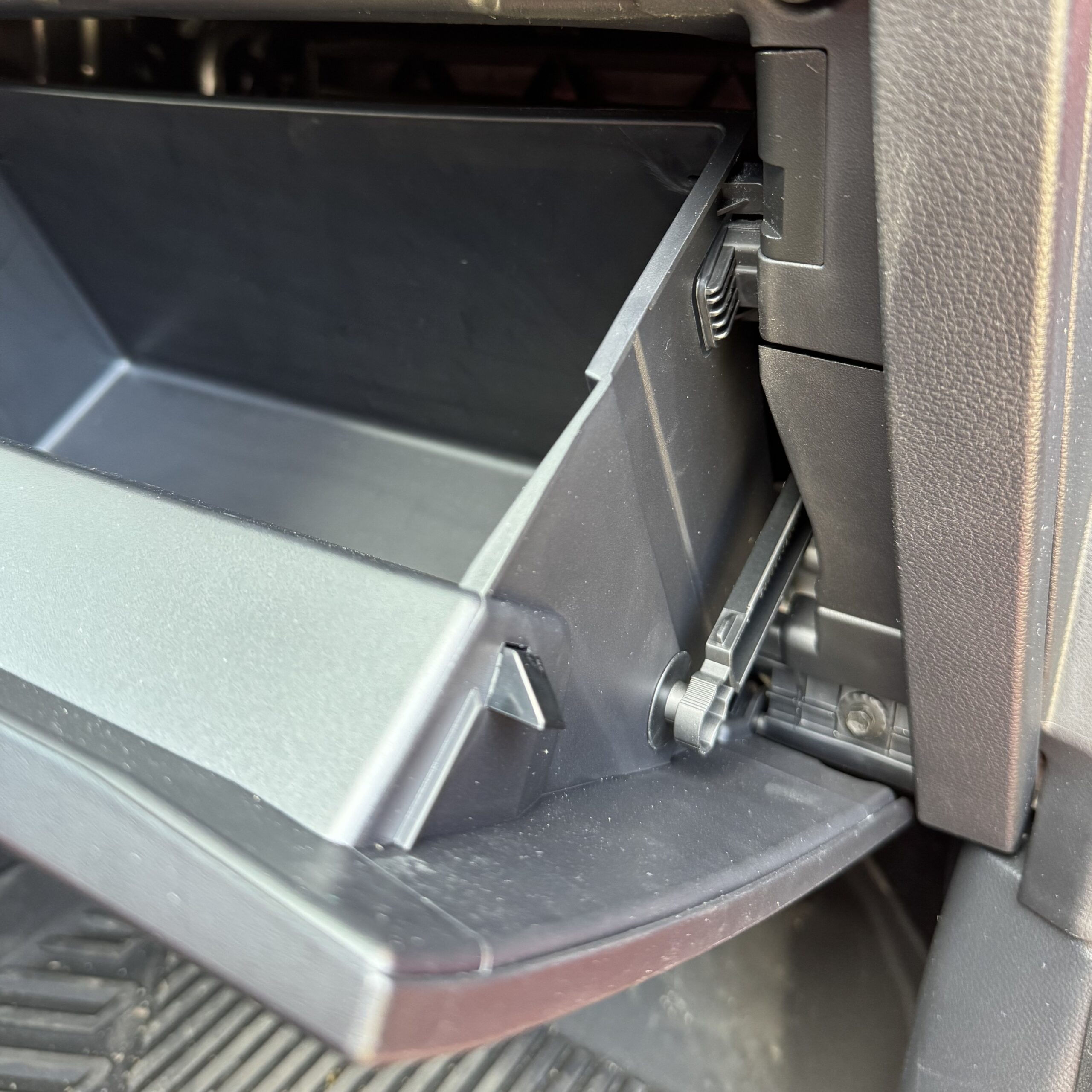 Handschuhfach Lift Ranger